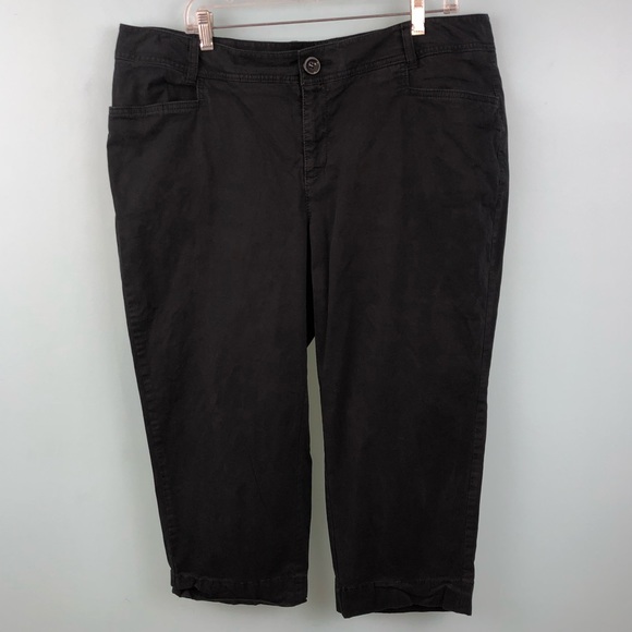 Black Sejour capri pants - Picture 1 of 5